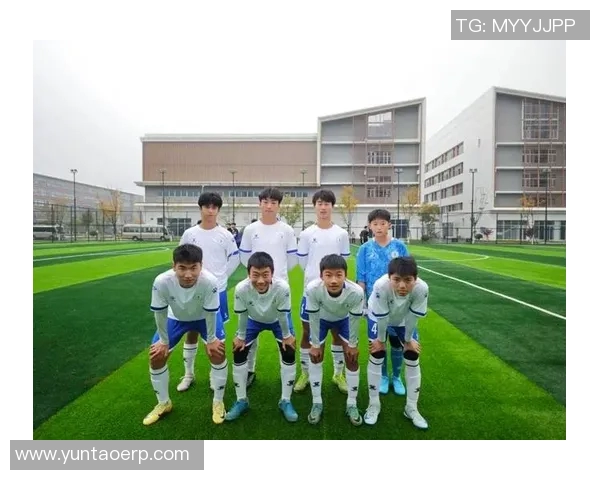 杭州足球队杯赛表现分析团队协作的重要性与未来展望